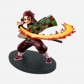 Figura Demon Slayer Tanjiro Hinokami Kagura 17cm