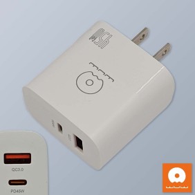 Cubo Doble Tipo C PD 45W Y USB QC 3.0 WUW