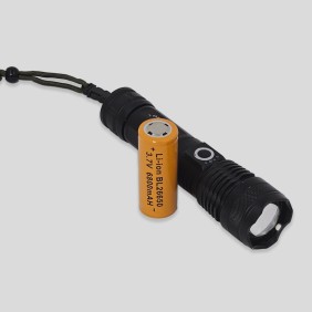 Linterna De Metal Tipo C 17cm P50